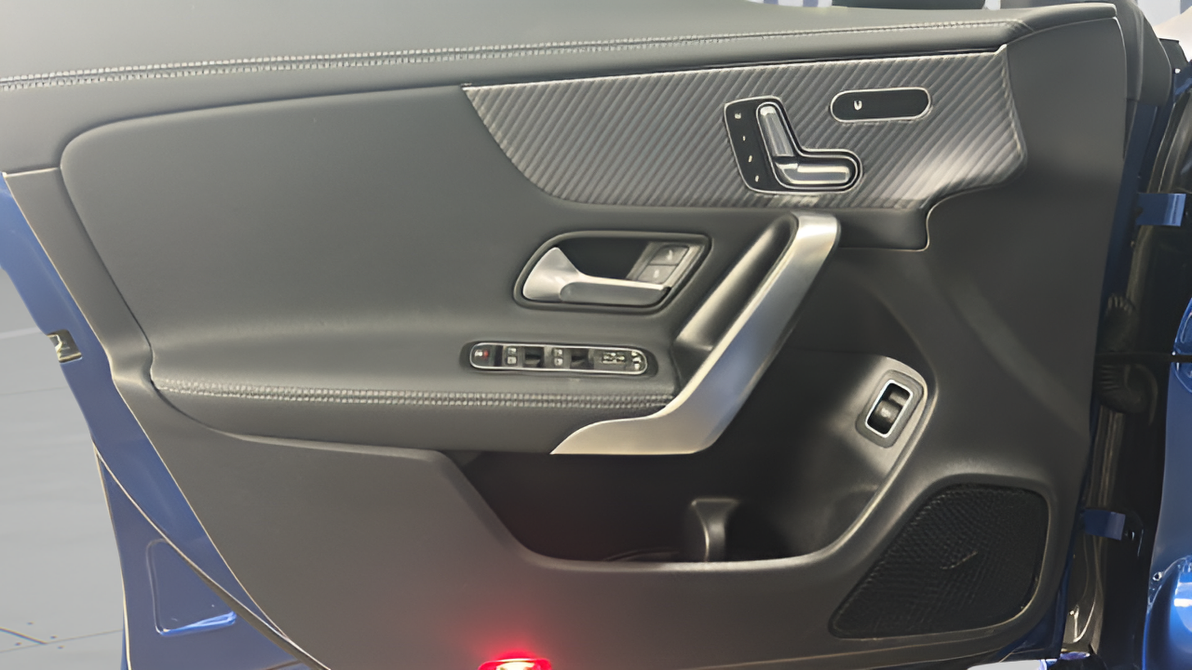 Certified 2026 Mercedes-Benz CLA 250 4MATIC image 12