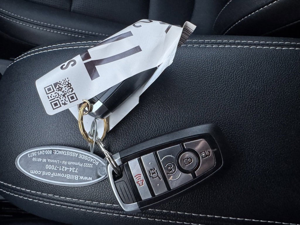 Used 2023 Ford Escape Platinum image 12