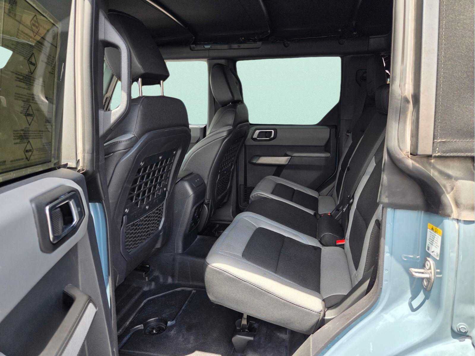 Used 2023 Ford Bronco Black Diamond AWD/4WD image 12