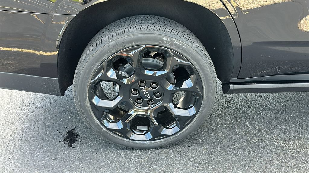New 2026 Chevrolet Tahoe High Country AWD/4WD image 9