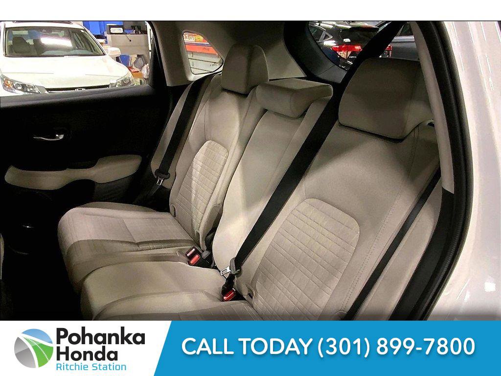 Used 2025 Honda HR-V LX image 19