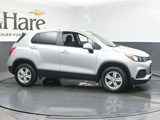 Used 2022 Chevrolet Trax LS w/ Tint and Cruise Package