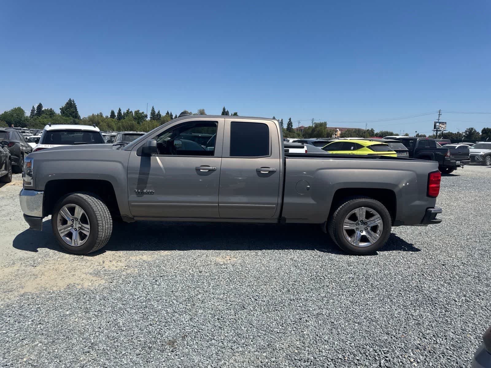 Used 2017 Chevrolet Silverado 1500 LT w/ Texas Edition RWD image 8