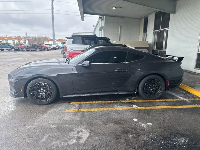 Used 2024 Ford Mustang GT Premium w/ GT Performance Package image 3