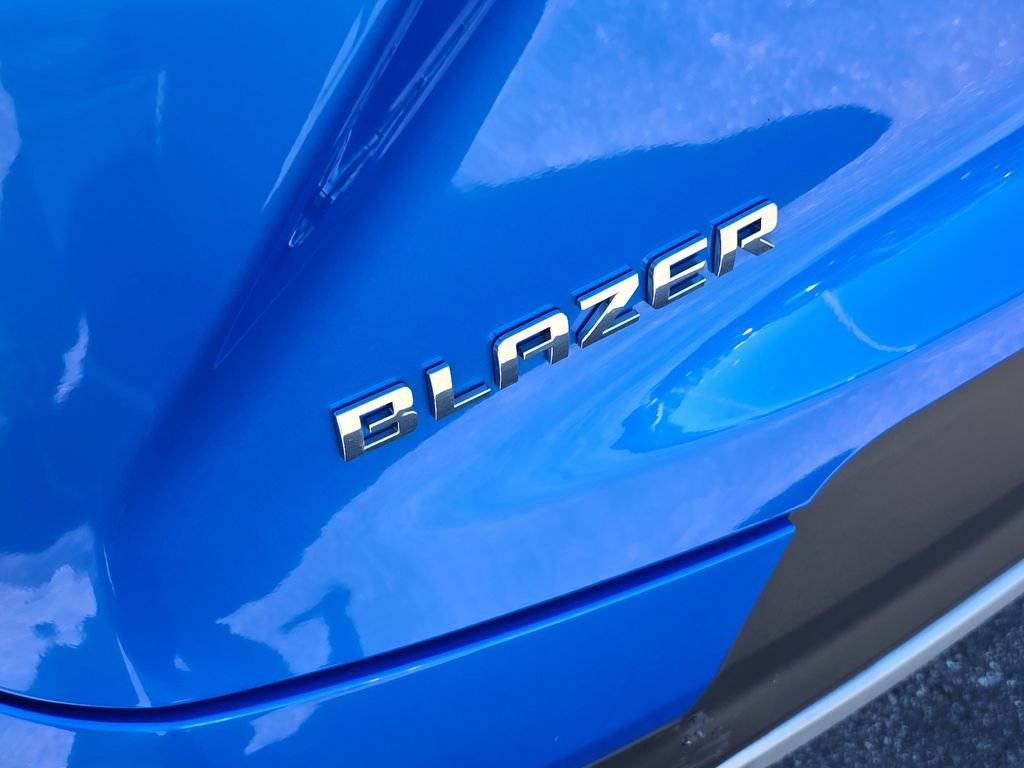 Used 2025 Chevrolet Blazer LT image 5