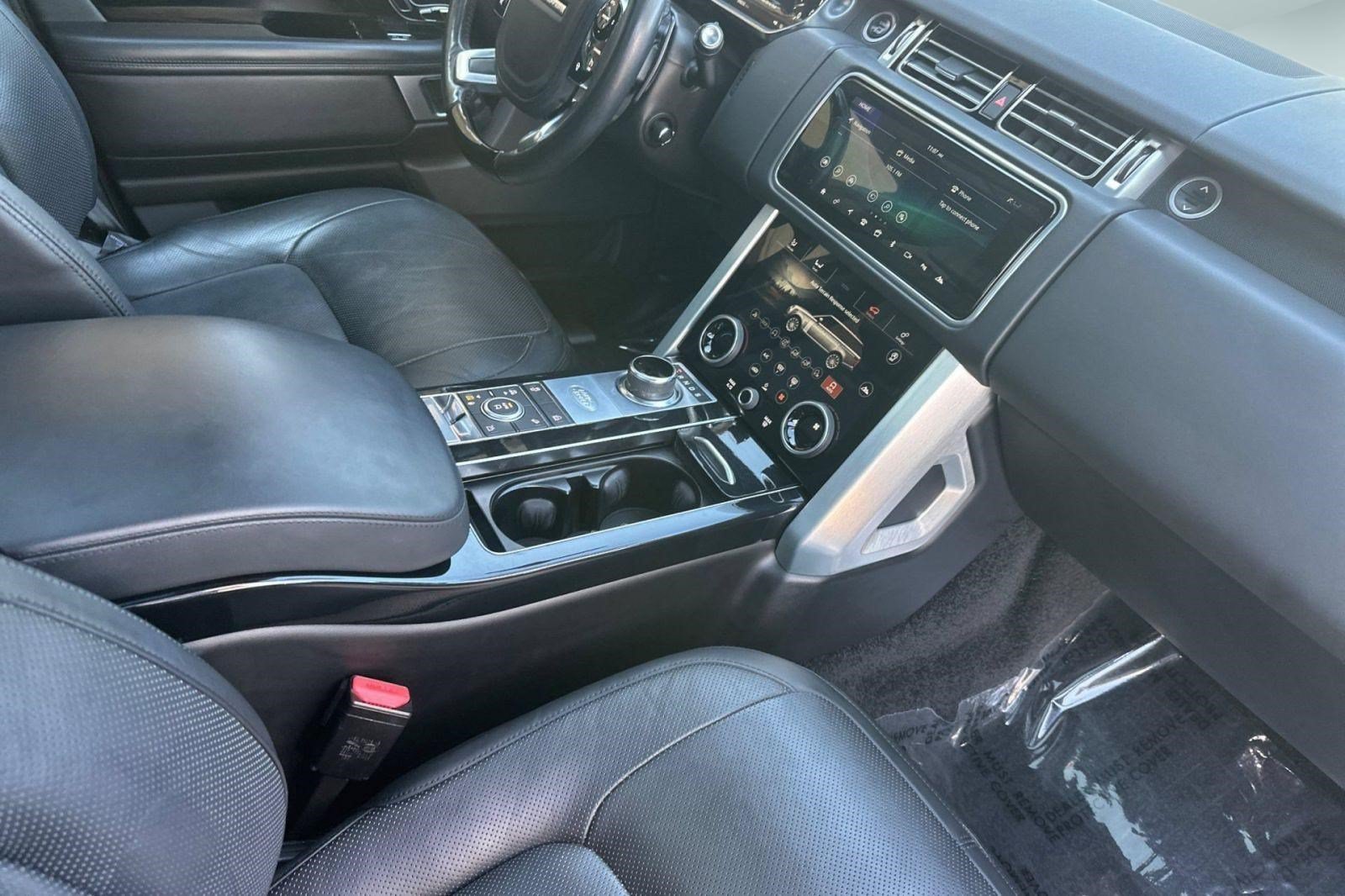 Used 2019 Land Rover Range Rover Supercharged AWD/4WD image 36