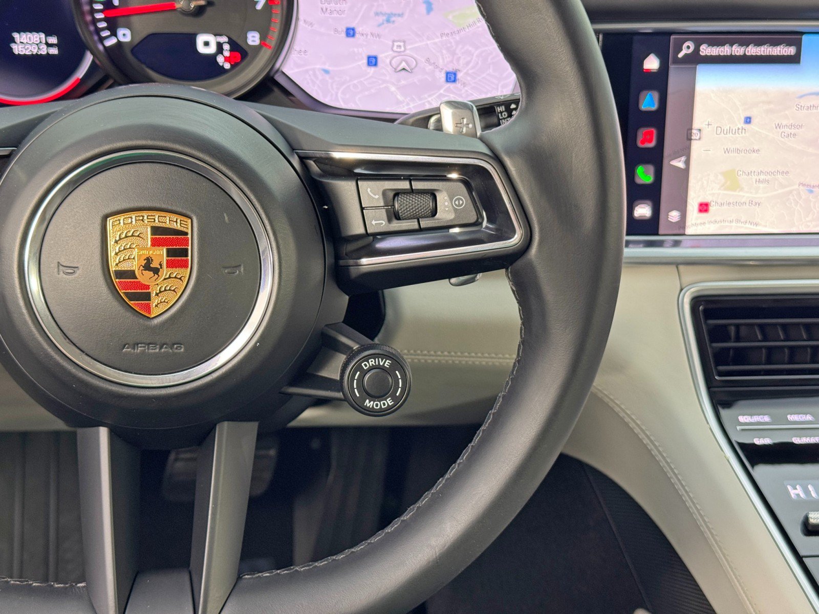 Used 2023 Porsche Panamera Platinum Edition RWD image 23