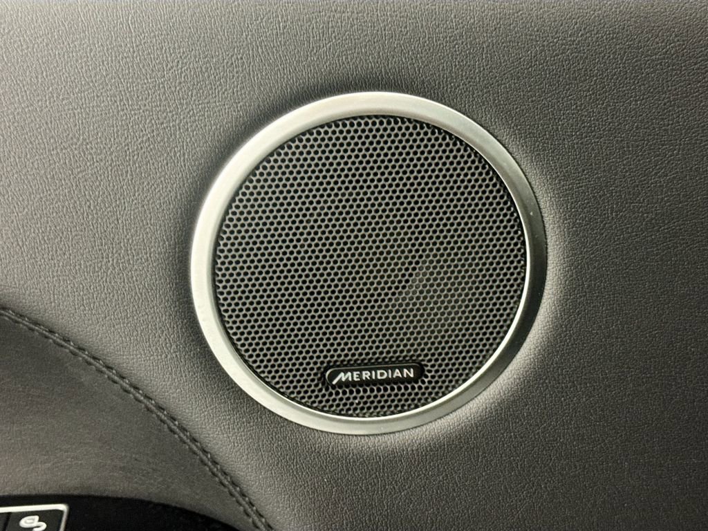 Used 2016 Land Rover Range Rover Supercharged image 16