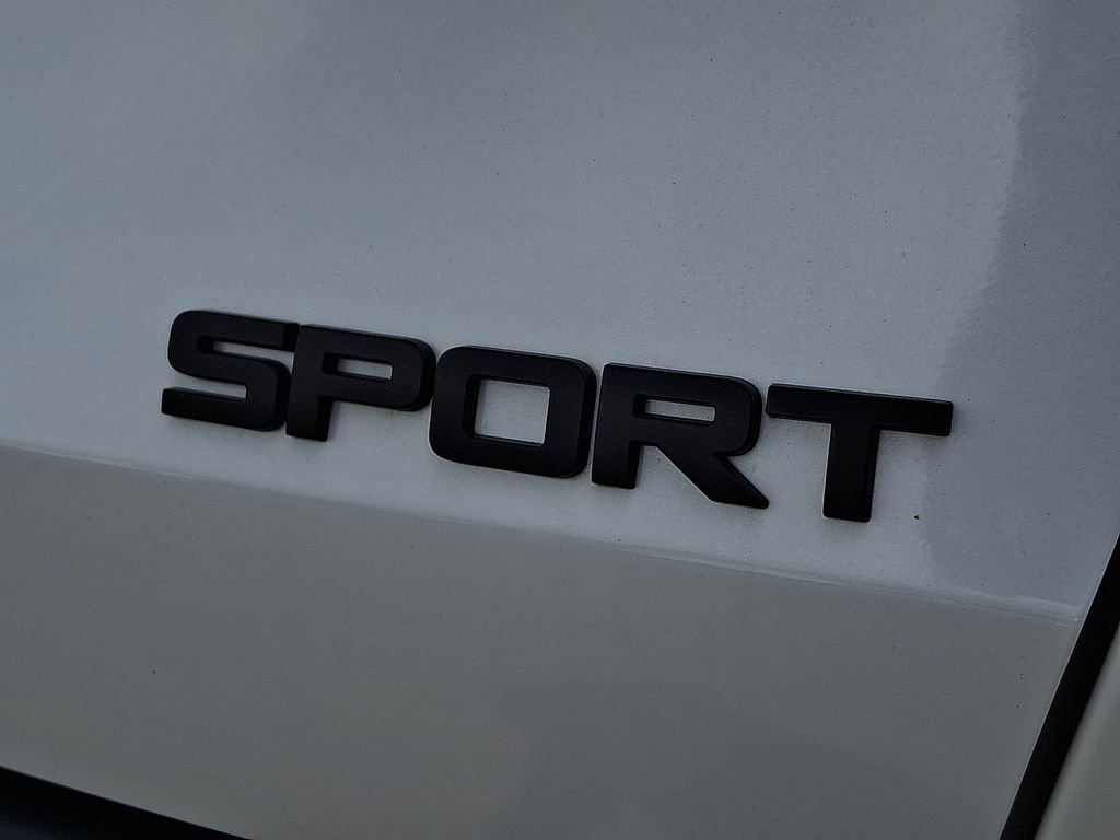 Used 2025 Honda HR-V Sport image 29