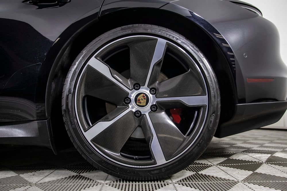 Used 2023 Porsche Taycan 4S AWD/4WD image 38