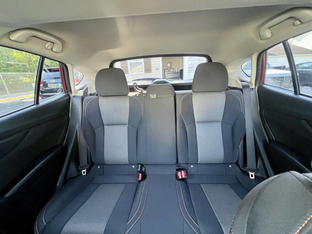 Used 2018 Subaru Crosstrek 2.0i Premium image 19
