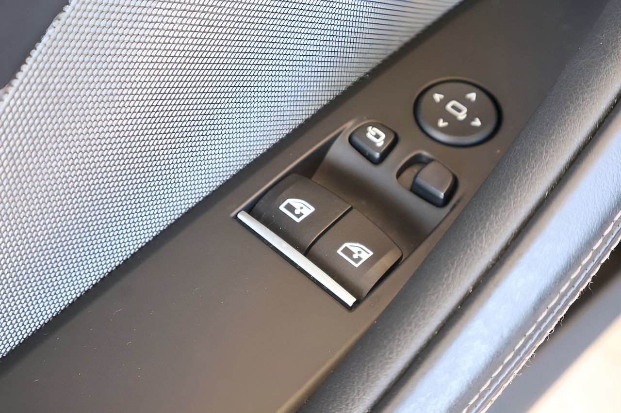 Used 2022 BMW M850i xDrive Coupe image 11