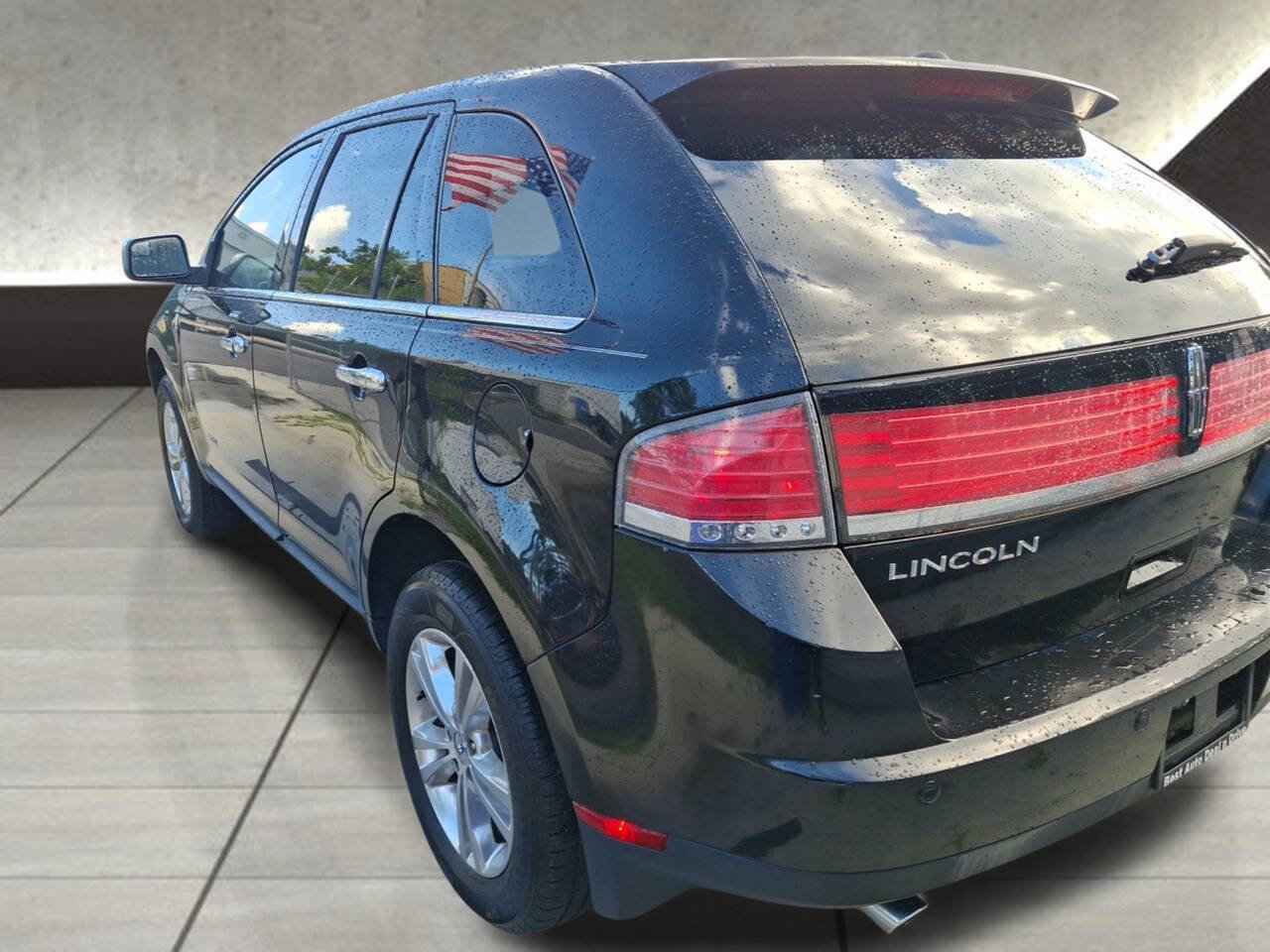 Used 2010 Lincoln MKX 2WD image 8