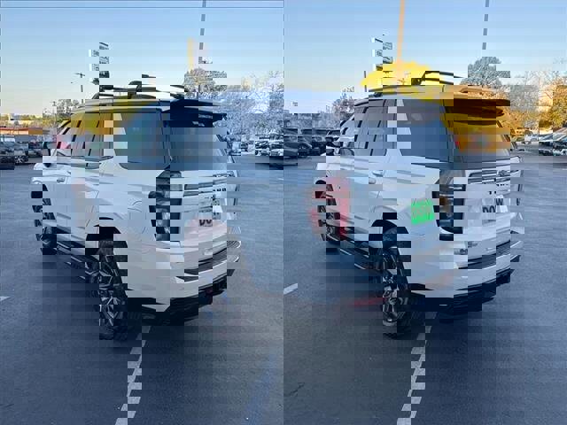 Used 2024 Chevrolet Tahoe Z71 w/ Luxury Package image 10