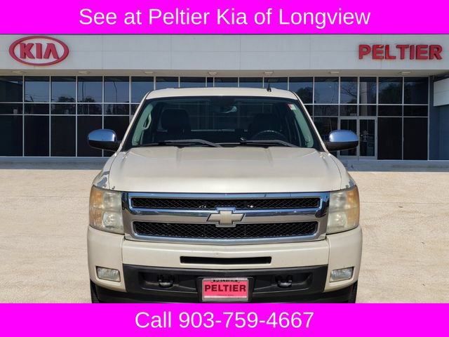 Used 2009 Chevrolet Silverado 1500 LTZ w/ White Diamond Edition AWD/4WD image 2