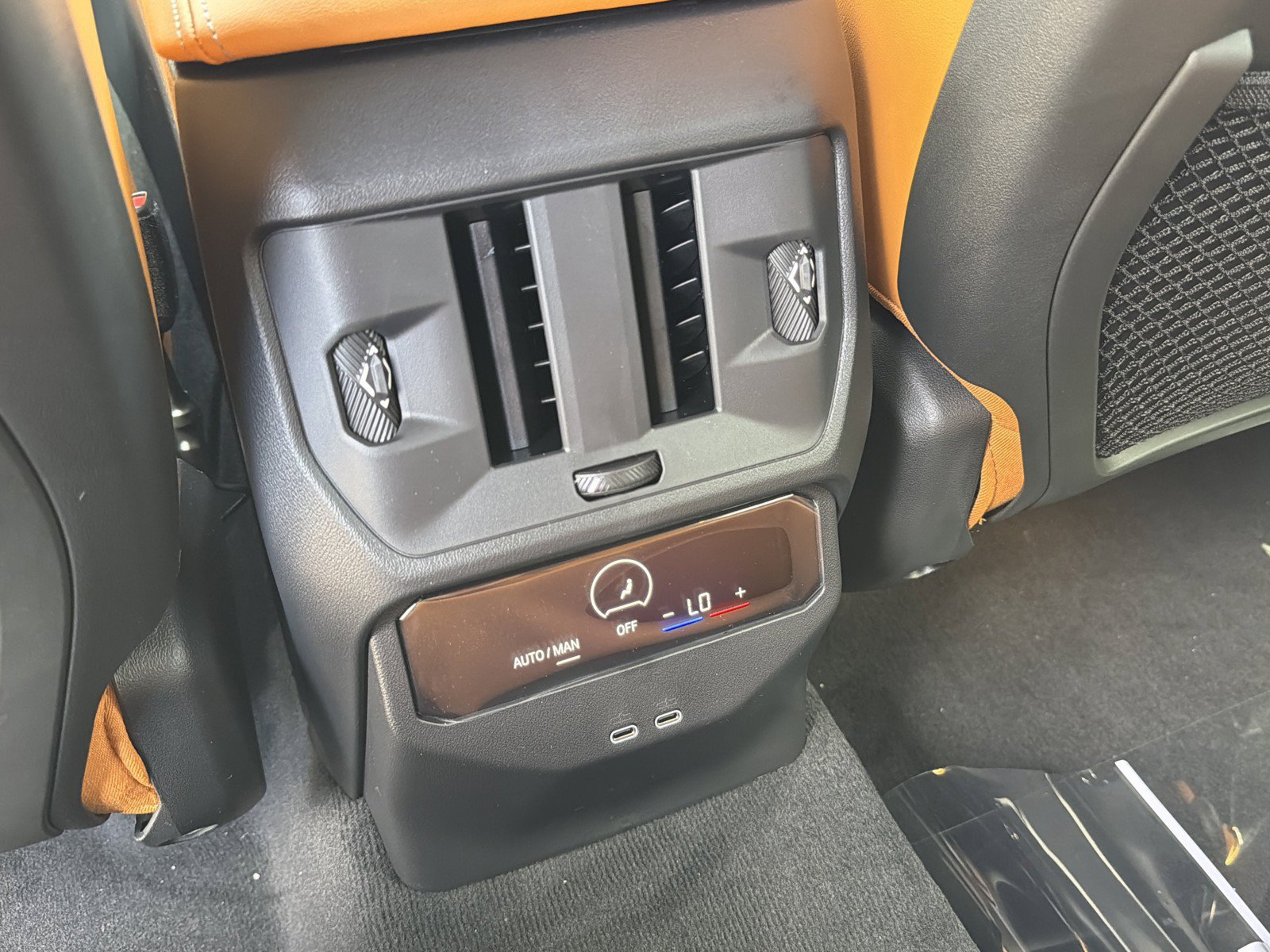 New 2026 BMW X3 xDrive30i w/ Premium Package AWD/4WD image 18