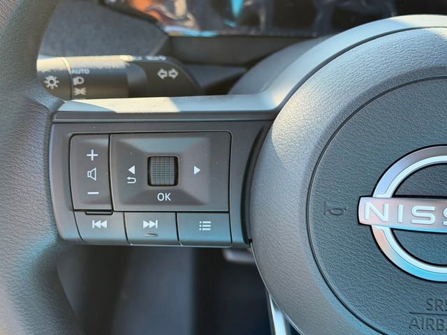New 2026 Nissan Kicks SV w/ SV Premium Package FWD image 12