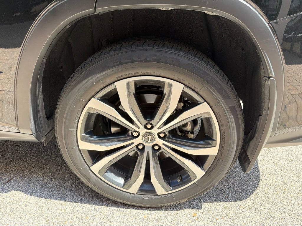Certified 2022 Lexus RX 350 FWD w/ Premium Package image 9