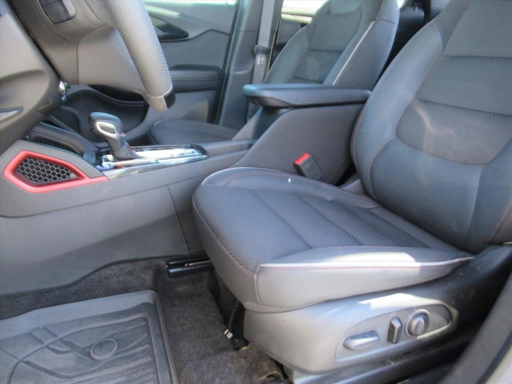 Certified 2023 Chevrolet TrailBlazer RS w/ Sun and Liftgate Package image 19