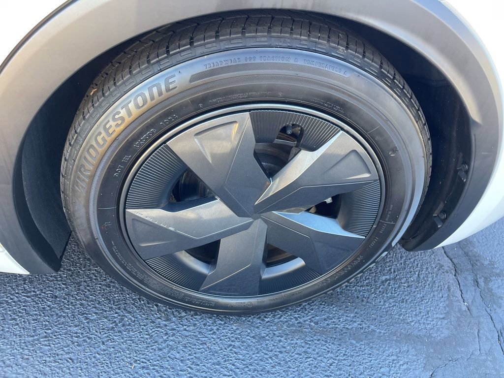 Used 2024 Toyota Prius Prime SE image 23