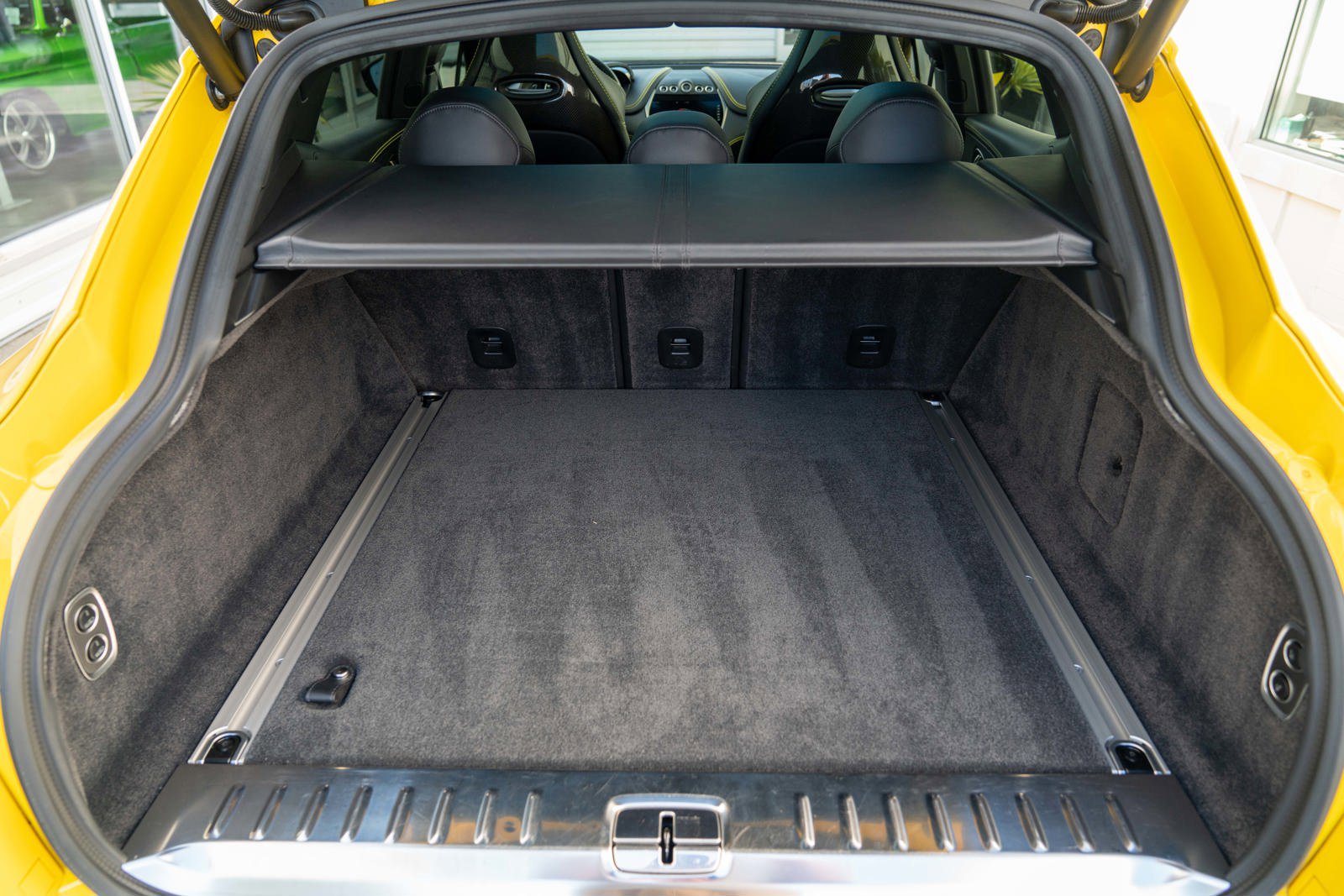 Used 2023 Aston Martin DBX 707 image 38