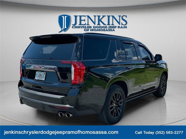 Used 2023 GMC Yukon AT4 w/ AT4 Premium Plus Package image 3