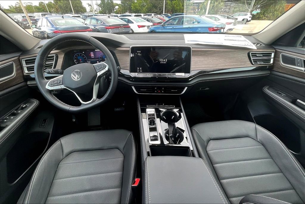 New 2026 Volkswagen Atlas SEL image 3
