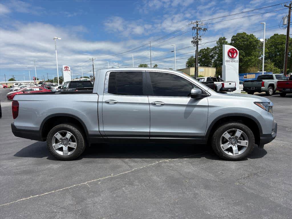 Used 2025 Honda Ridgeline RTL image 2
