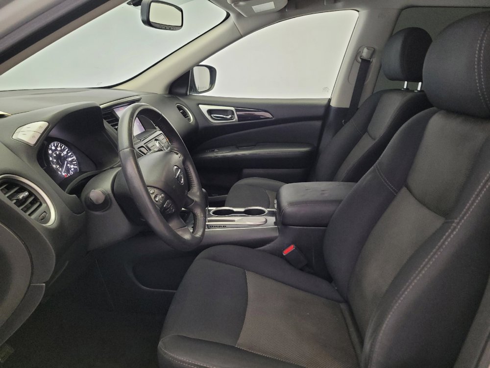 Used 2018 Nissan Pathfinder SV FWD image 17