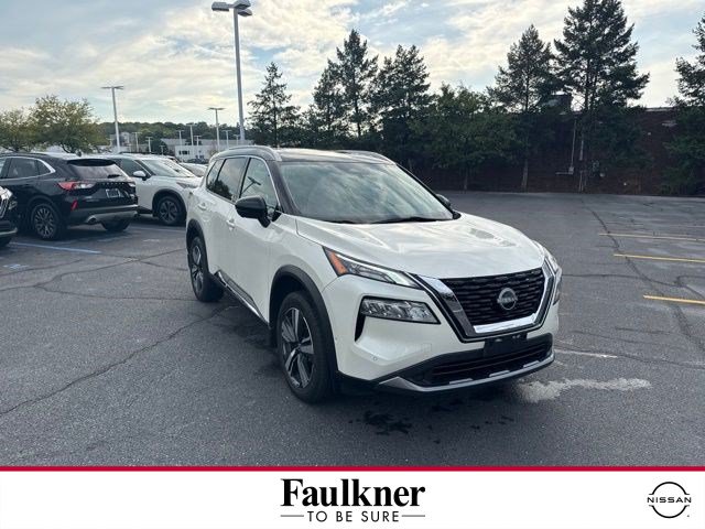 Certified 2023 Nissan Rogue SL w/ SL Premium Package AWD/4WD image 1