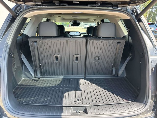 Used 2025 Hyundai Palisade XRT FWD image 12