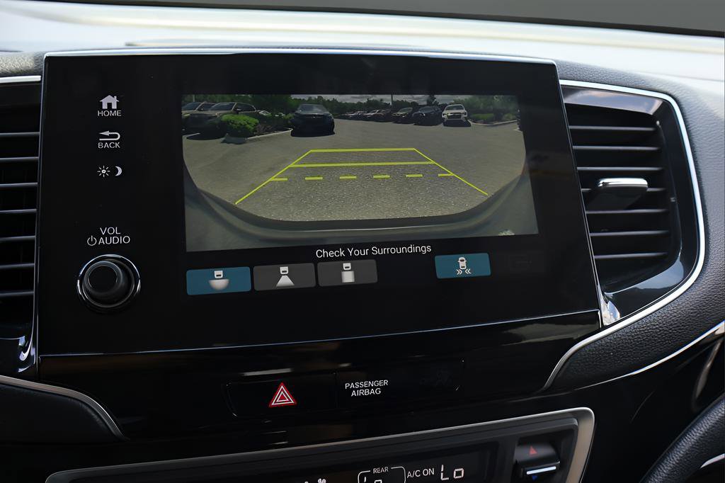 Used 2021 Honda Pilot Touring image 31