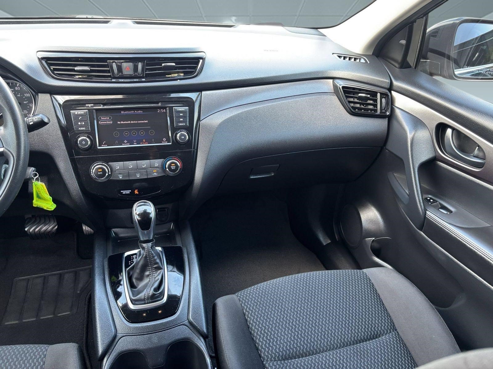 Used 2022 Nissan Rogue Sport S FWD image 28