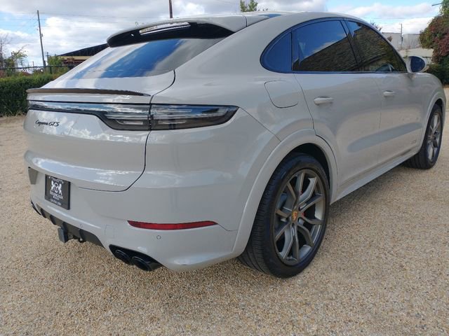 Used 2022 Porsche Cayenne GTS image 21