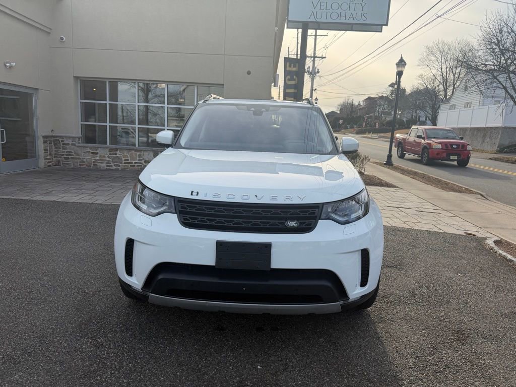 Used 2019 Land Rover Discovery HSE Luxury AWD/4WD image 2