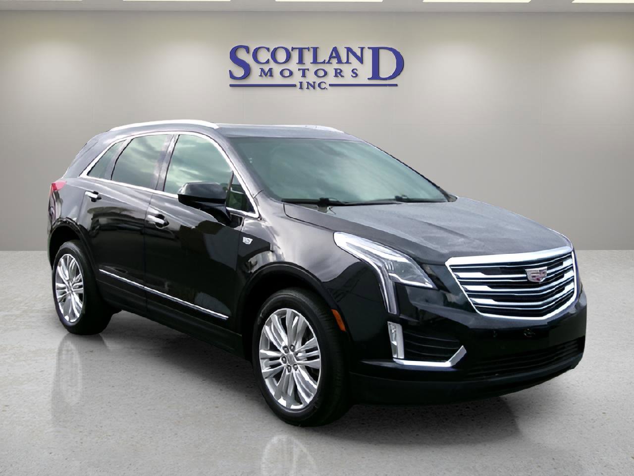 Used 2019 Cadillac XT5 Premium Luxury image 4