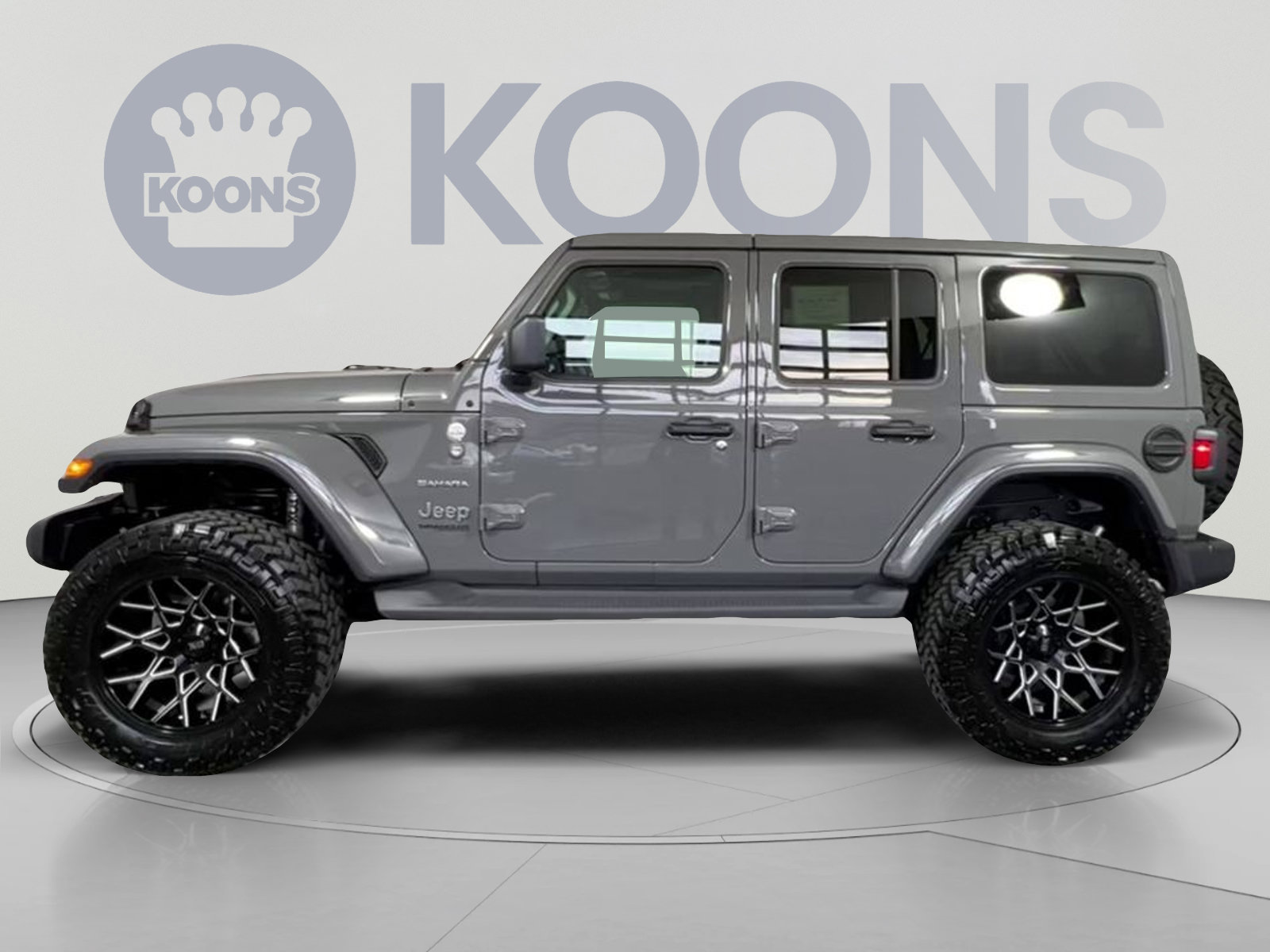 Used 2020 Jeep Wrangler Unlimited Sahara AWD/4WD image 7