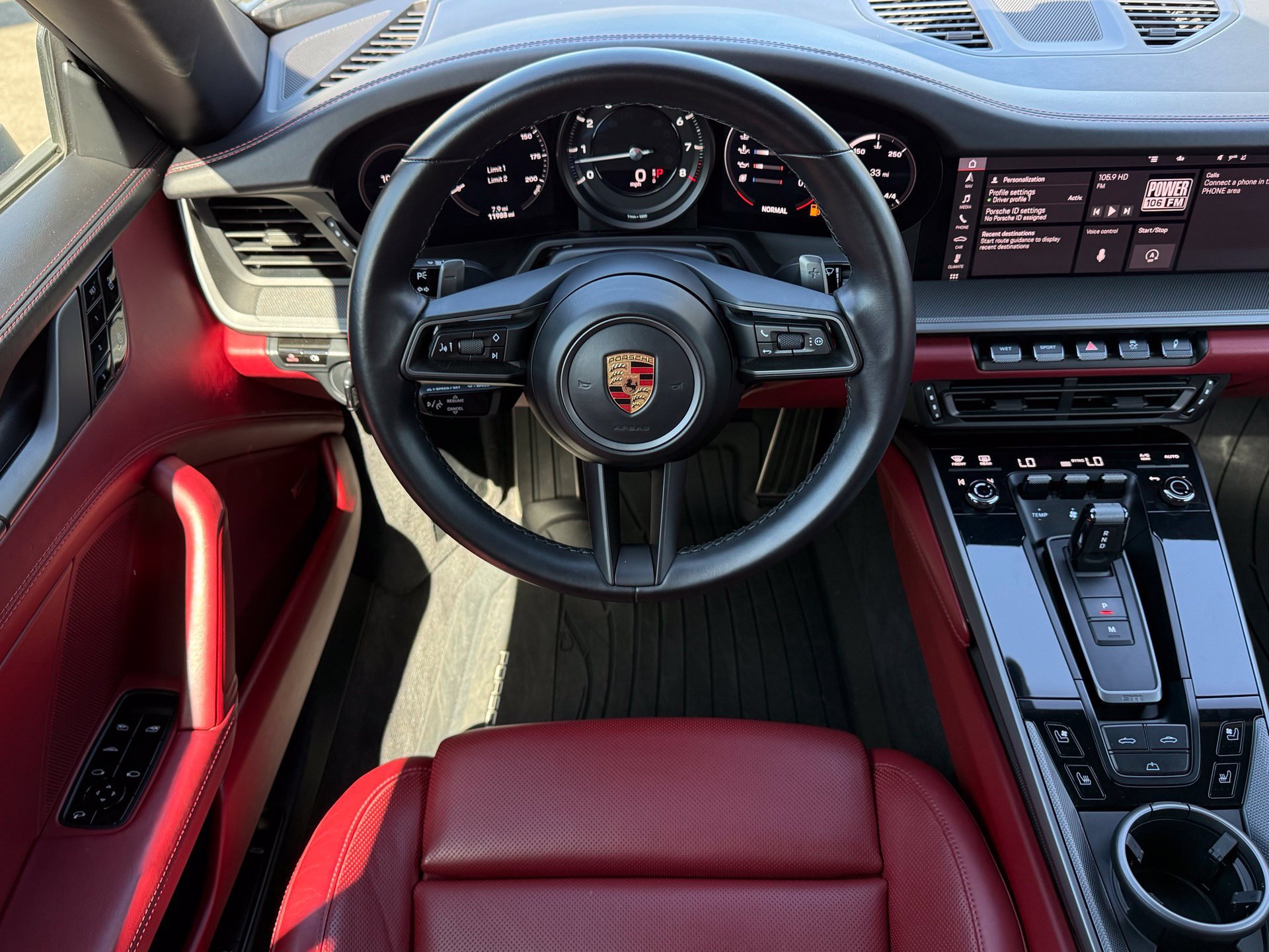 Used 2021 Porsche 911 Carrera RWD image 15