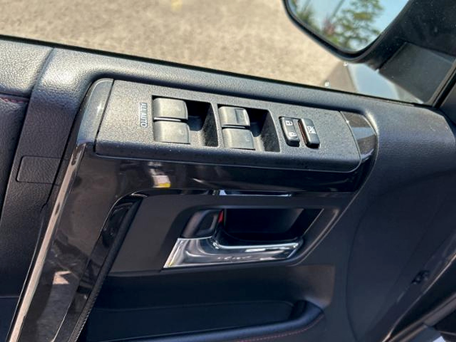 Used 2024 Toyota 4Runner TRD Off-Road Premium image 11