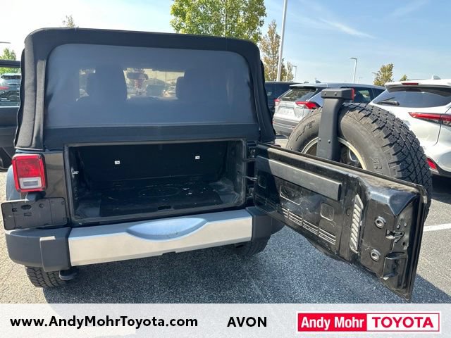 Used 2015 Jeep Wrangler Sahara w/ Dual Top Group AWD/4WD image 12