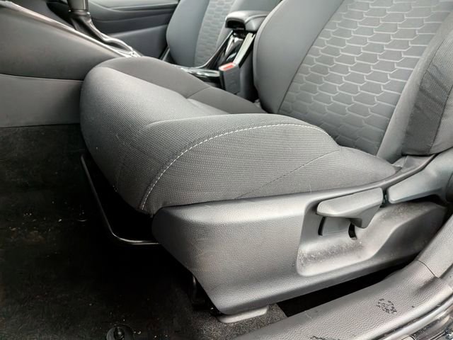 Used 2024 Toyota Corolla SE w/ SE Package image 12