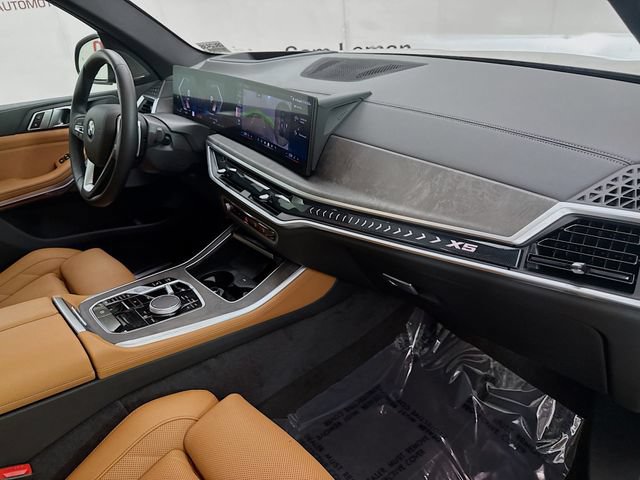 Used 2024 BMW X5 xDrive40i w/ Premium Package AWD/4WD image 30