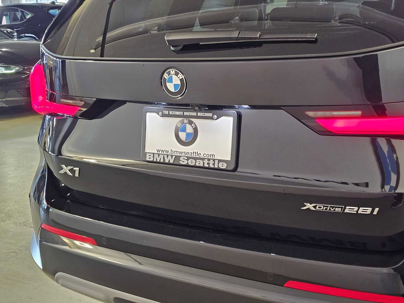 New 2026 BMW X1 xDrive28i w/ Technology Package AWD/4WD image 7