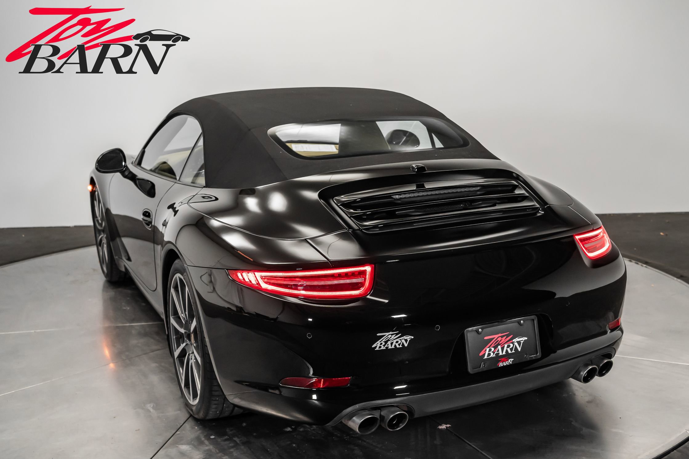 Used 2015 Porsche 911 Carrera S image 20
