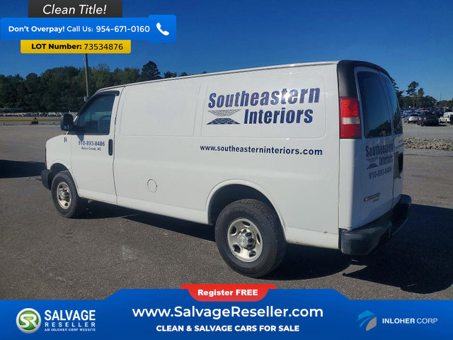 Used 2015 Chevrolet Express 2500 RWD image 3