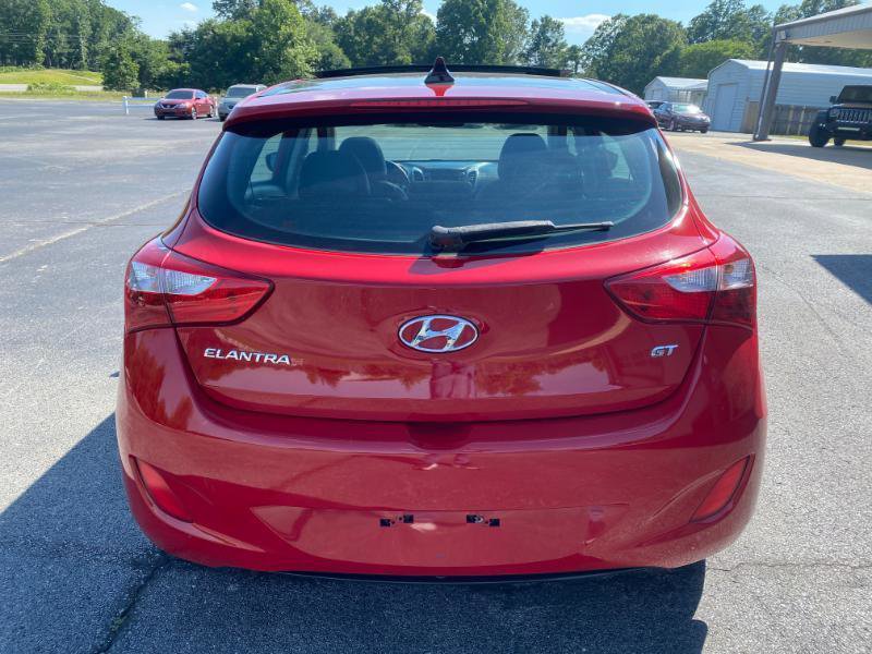 Used 2013 Hyundai Elantra GT w/ Style Pkg FWD image 9