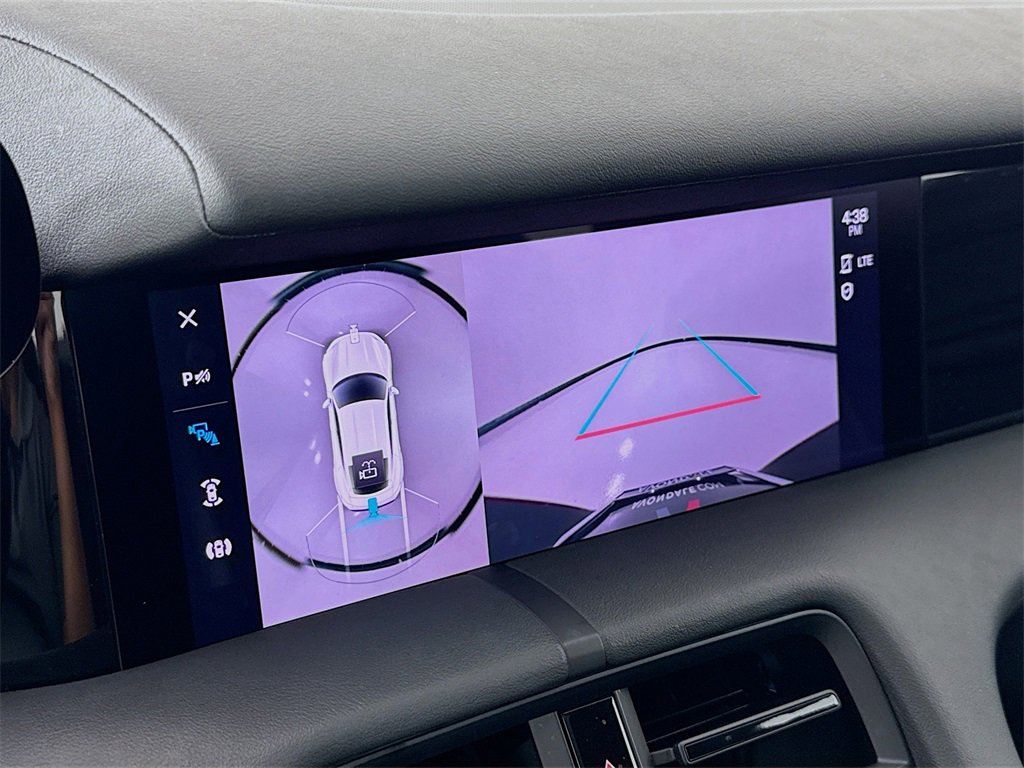 Used 2024 Porsche Taycan image 19