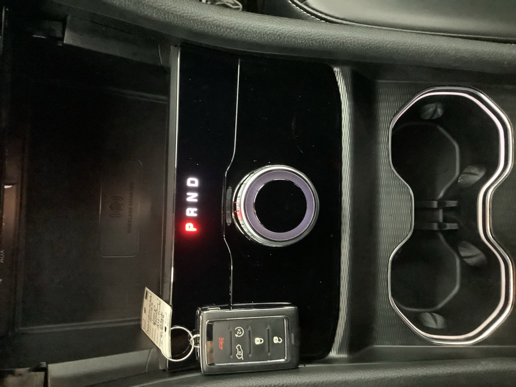 Used 2023 Jeep Grand Cherokee L Laredo image 21