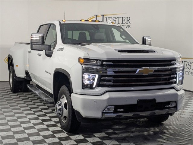 Certified 2022 Chevrolet Silverado 3500 High Country w/ Snow Plow Prep/Camper Package image 4
