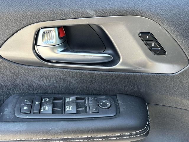 New 2026 Chrysler Pacifica Select w/ S Appearance Package FWD image 20